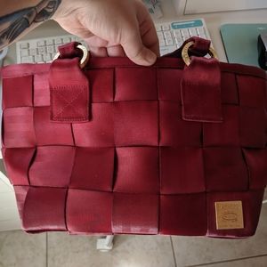 Harvey seatbelt purse